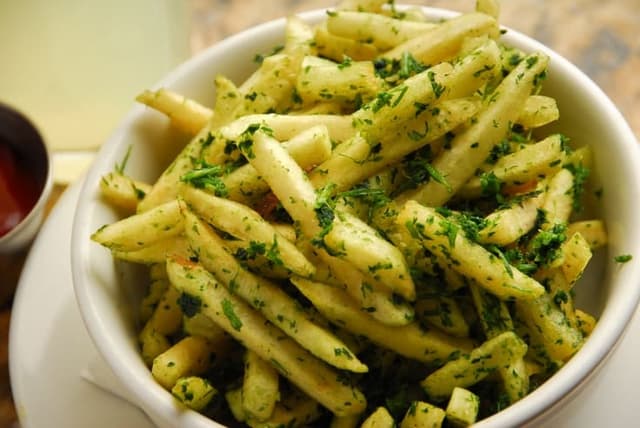 Imagen de Papas fritas a la provenzal