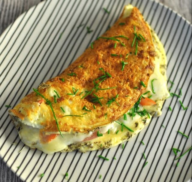 Imagen de Omelette de muzzarella y tomate